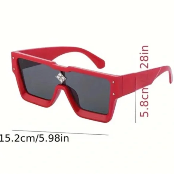 Stilysh glasses 👓 🖤 - Picture 3 of 4